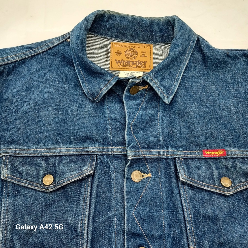 Wrangler Authentic Jeans Mens Blue Denim Trucker Jacket 89051PW Size L